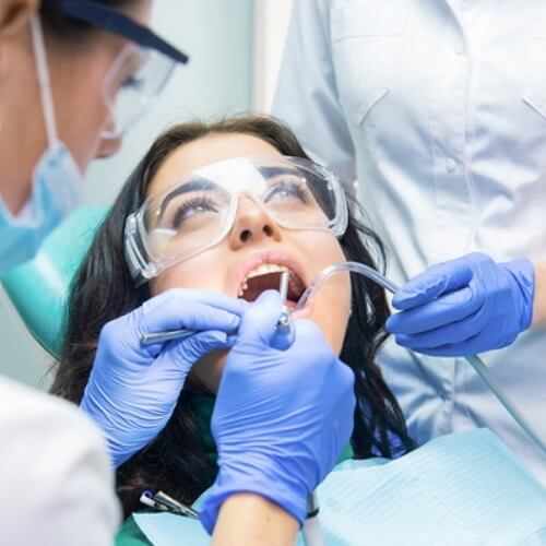 specialiste chirurgie dentaire Tunisie
